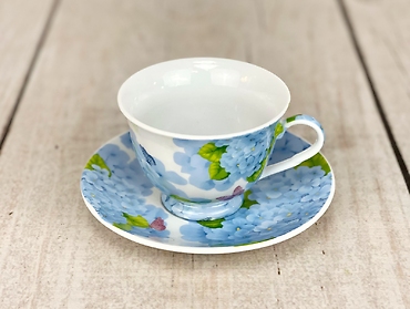 Hydrangea and Tea
