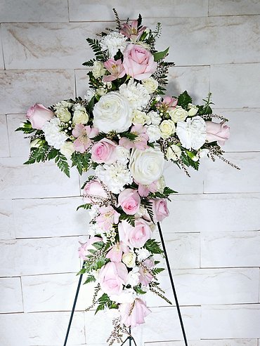 Pastel Cross Easel