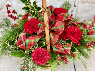 Large Yuletide Basket