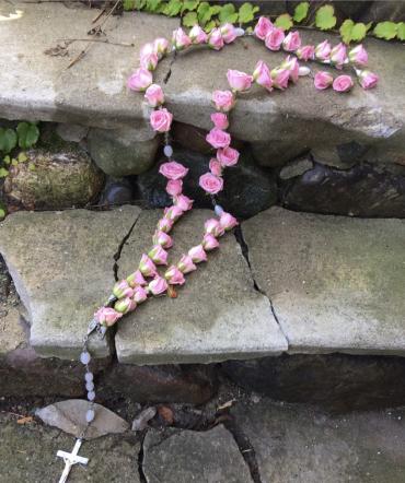 Fresh Flower Rosary