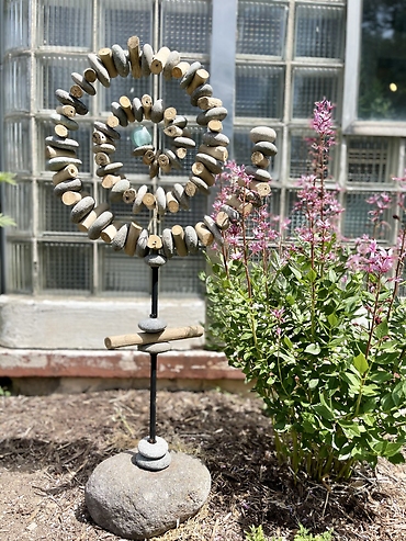 Spiral Garden Stand with Glass Ball
