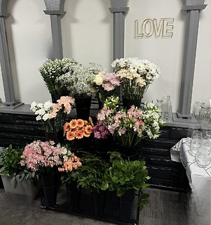Flower Bar Rental