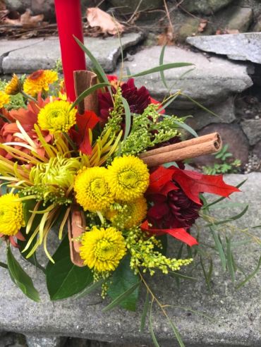 Rustic Oak Centerpiece