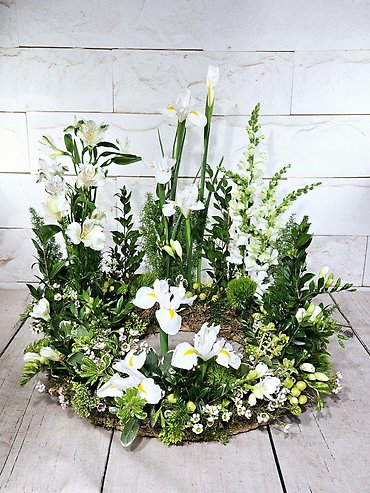 White Cremation Wreath
